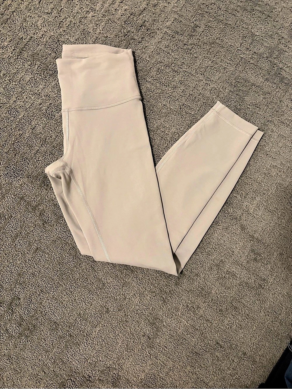 Lululemon Align High-Rise Pant 25" Cream Leggings